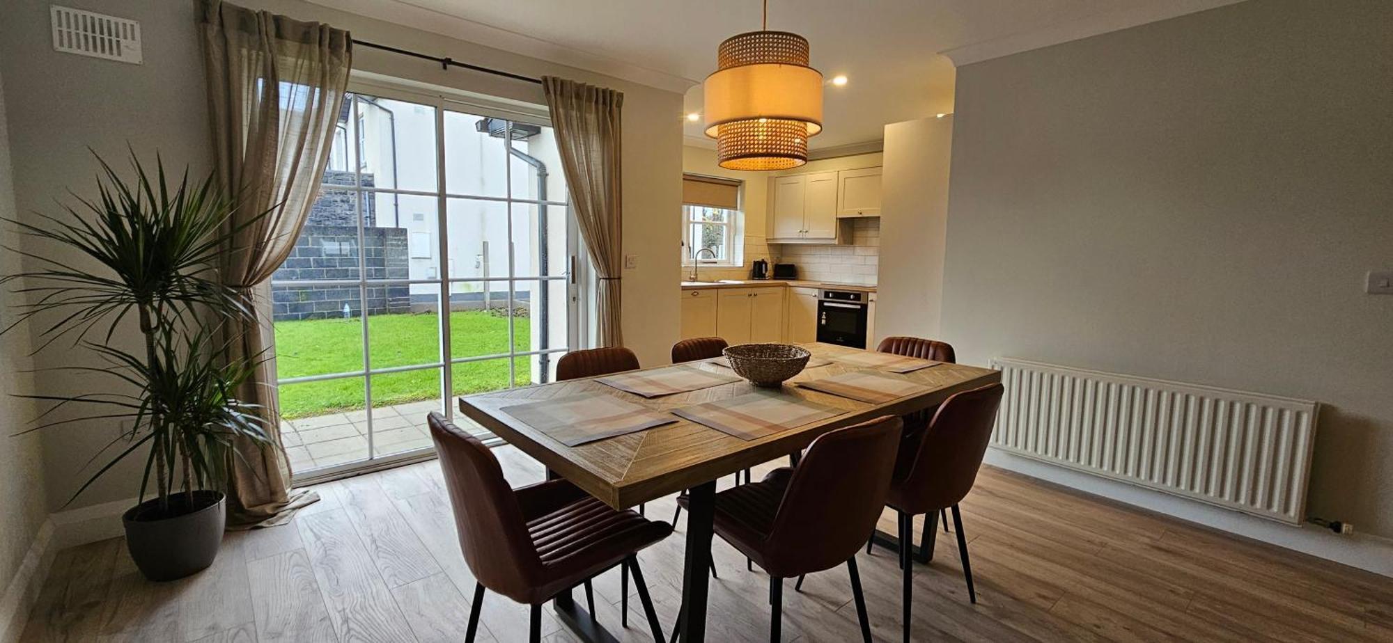 Bunratty West Townhouse Villa Bagian luar foto